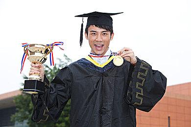 非对称多人对抗游戏《Carnival Hunt》新预告 今年上线